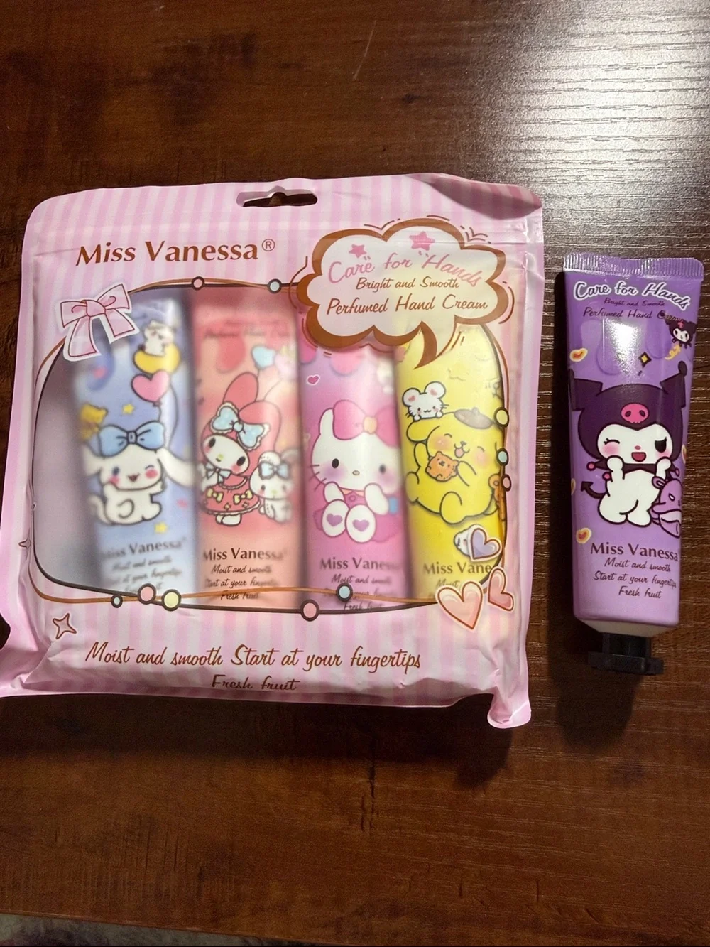 Hello Kitty & Friends Theme Perfumed Hand Cream Gift Set - pack of 5